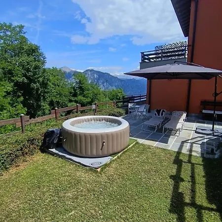 Casa Panorama Intelvi - & Lugano Lakes Vakantiehuis *